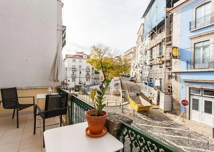 Old Town, 28 Tram, With Private Terrace * Lisboa