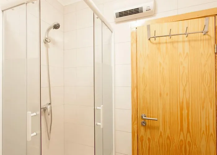 شقة Old Town, 28 Tram, With Private Terrace